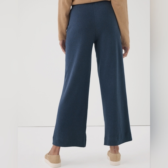 Pact Airplane Wide Leg Pant NEW size small - Picture 4 of 13